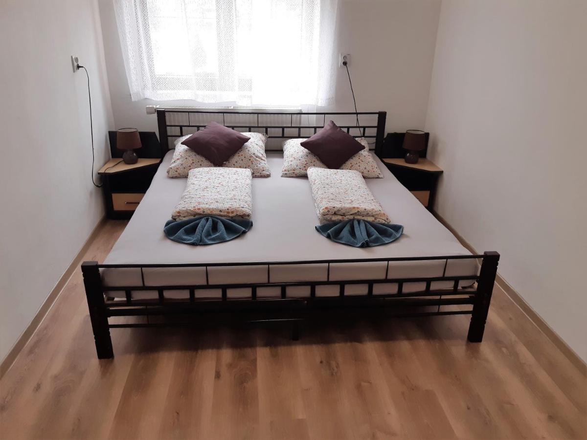 Apartman U Benkov Лучки Экстерьер фото